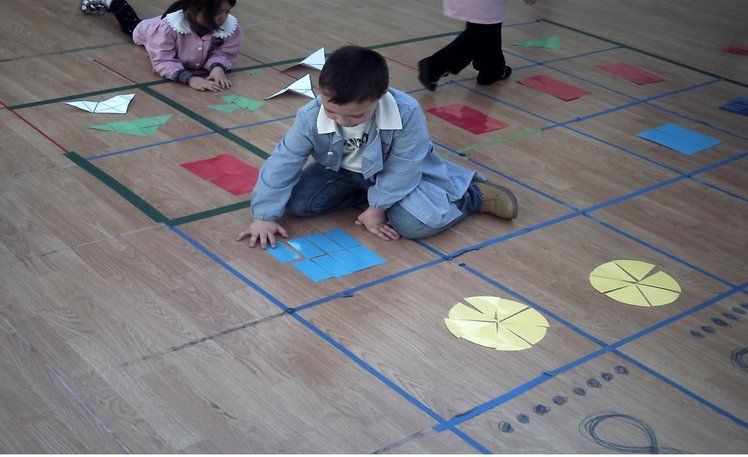 Caccia alle forme | Giunti Scuola Caccia alle forme | Giunti Scuola