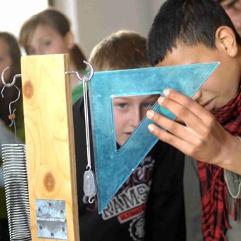 Campogalliano (MO) - Le scuole al Museo della Bilancia | Giunti Scuola Campogalliano (MO) - Le scuole al Museo della Bilancia | Giunti Scuola