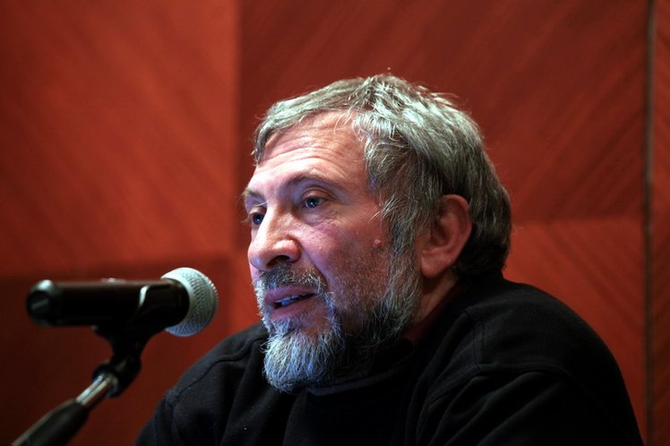 Cesare Moreno a "Quello che non ho" | Giunti Scuola Cesare Moreno a "Quello che non ho" | Giunti Scuola