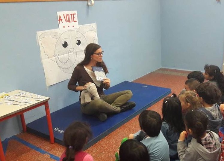Come raccontare storie ai bambini: il "Manifesto del buon narratore" | Giunti Scuola