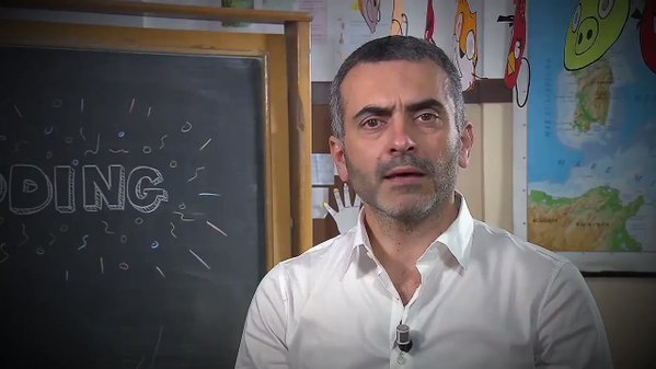 Come usare il coding in classe: a lezione con Alessandro Bogliolo | Giunti Scuola Come usare il coding in classe: a lezione con Alessandro Bogliolo | Giunti Scuola