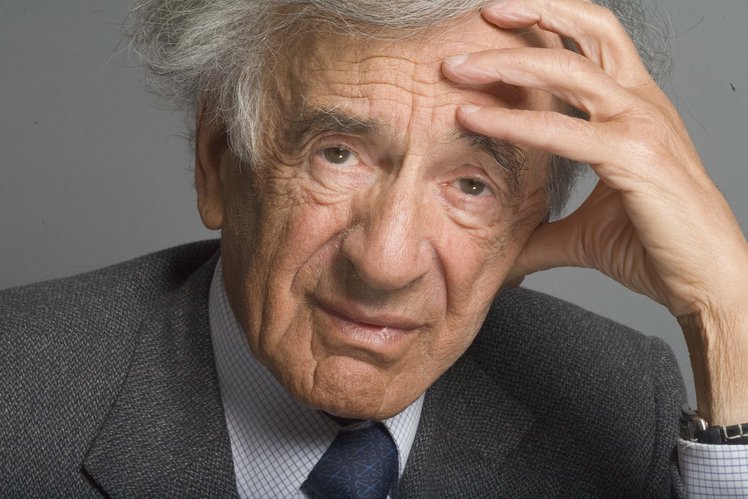 "Credo nell'umanità contro l'umanità": l'eredità importante e difficile di Elie Wiesel | Giunti Scuola "Credo nell'umanità contro l'umanità": l'eredità importante e difficile di Elie Wiesel | Giunti Scuola