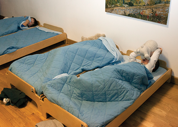 Dormire al nido e a scuola | Giunti Scuola