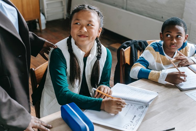 Giornata della lingua madre, spunti e letture | Giunti Scuola Giornata della lingua madre, spunti e letture | Giunti Scuola
