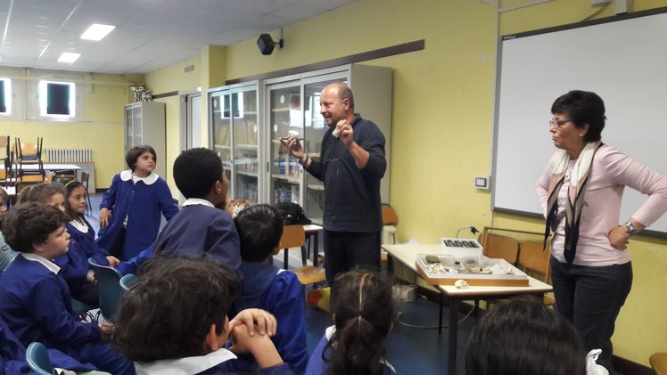 I progetti sono pianeti, la didattica è il Sole | Giunti Scuola I progetti sono pianeti, la didattica è il Sole | Giunti Scuola