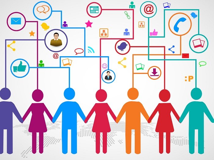 Iniziare con le cose semplici: come creare una mailing list per comunicare con i genitori | Giunti Scuola Iniziare con le cose semplici: come creare una mailing list per comunicare con i genitori | Giunti Scuola
