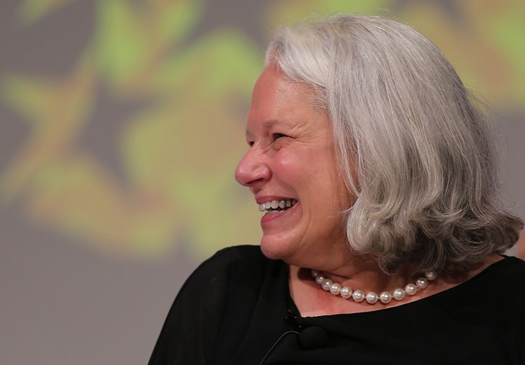La lettura prima di tutto: Nancie Atwell è l'insegnante più brava del mondo | Giunti Scuola La lettura prima di tutto: Nancie Atwell è l'insegnante più brava del mondo | Giunti Scuola