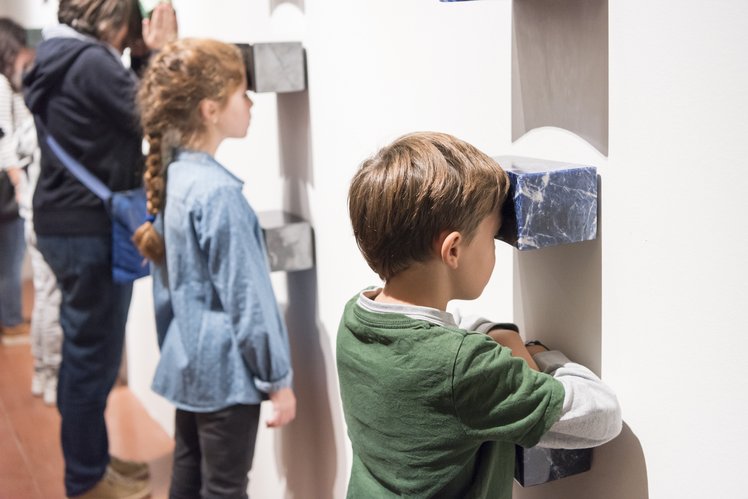 La mostra di Marina Abramović: come renderla accessibile ai bambini | Giunti Scuola La mostra di Marina Abramović: come renderla accessibile ai bambini | Giunti Scuola