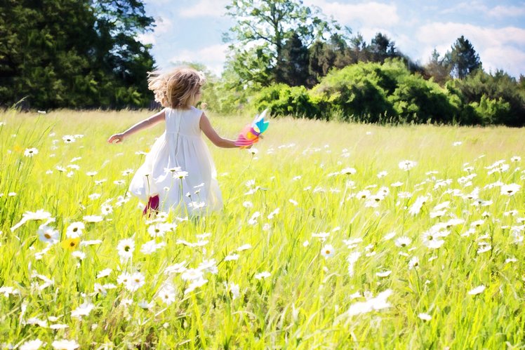 La poesia è dei bambini: festeggiamo il 21 marzo assieme a loro | Giunti Scuola