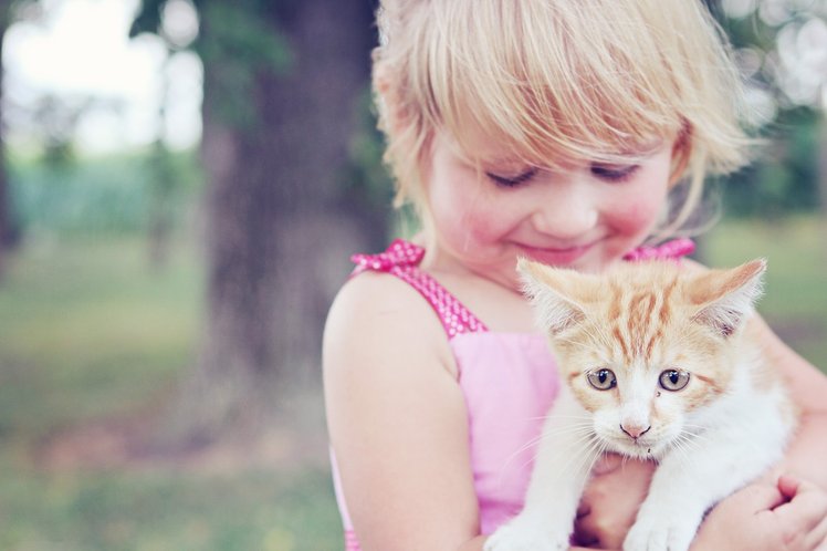 La relazione bambino e animale: una antica e sana sinergia | Giunti Scuola