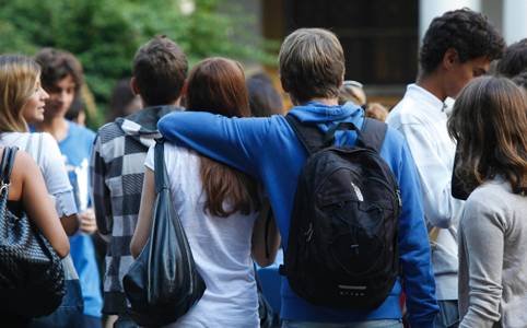 La scuola, l’adolescente e le condotte a rischio | Giunti Scuola