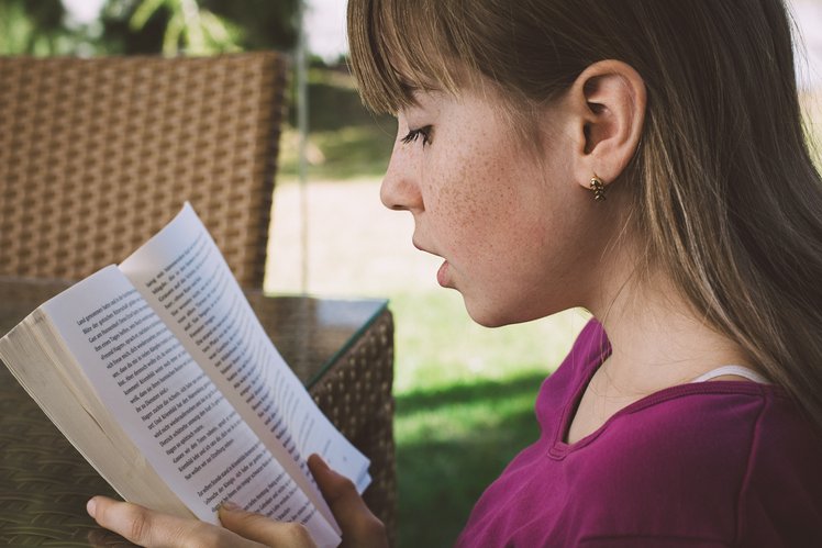 Leggiamo poco: è colpa anche della scuola? | Giunti Scuola