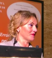 L'emozione dell'errore: una lezione all'Università degli Studi di Perugia della prof.ssa Daniela Lucangeli | Giunti Scuola L'emozione dell'errore: una lezione all'Università degli Studi di Perugia della prof.ssa Daniela Lucangeli | Giunti Scuola