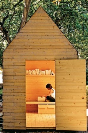 Libri-chimera alla Biblioteca cantonale di Locarno | Giunti Scuola Libri-chimera alla Biblioteca cantonale di Locarno | Giunti Scuola
