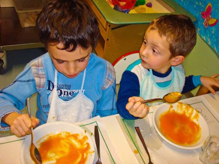 Mangiar bene a scuola | Giunti Scuola