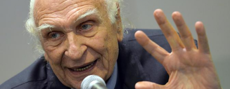 Morto Marco Pannella, il grande dissidente | Giunti Scuola Morto Marco Pannella, il grande dissidente | Giunti Scuola
