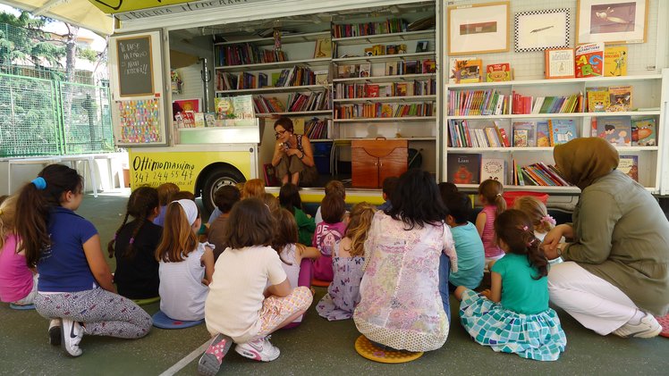“Ottimomassimo”: la libreria itinerante amica dei bambini | Giunti Scuola “Ottimomassimo”: la libreria itinerante amica dei bambini | Giunti Scuola