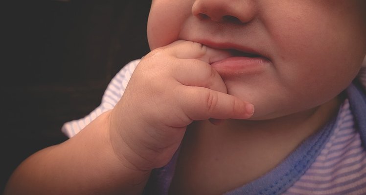 “Perché il bambino morde?” | Giunti Scuola