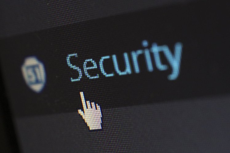 Safer Internet Day: sette comportamenti corretti da adottare sul web | Giunti Scuola Safer Internet Day: sette comportamenti corretti da adottare sul web | Giunti Scuola