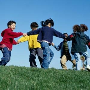 San Giorgio a Cremano (NA) - "GIOchi a COrpo LIbero", al via le votazioni per il miglior disegno | Giunti Scuola San Giorgio a Cremano (NA) - "GIOchi a COrpo LIbero", al via le votazioni per il miglior disegno | Giunti Scuola