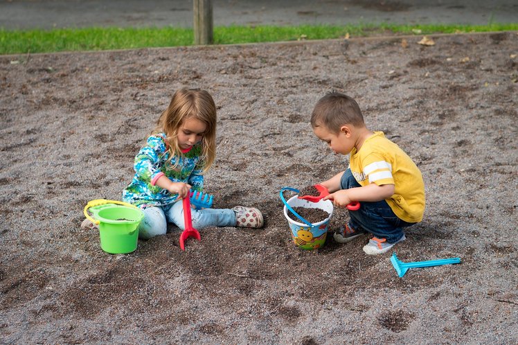 Scuole aperte in estate: "Aiutiamo i bambini a staccare" | Giunti Scuola