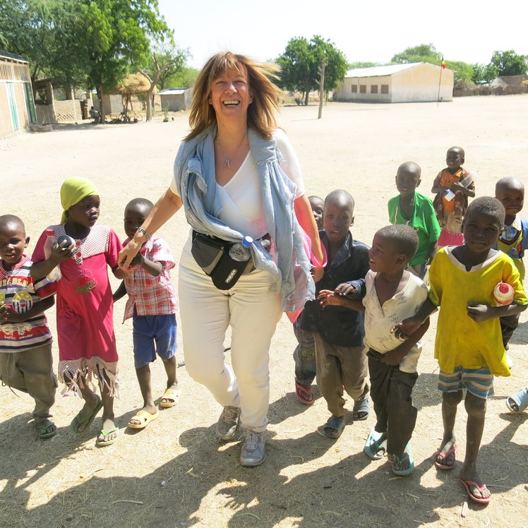 Scuole e orti in Ciad: il "Diario d'Africa" di Maurizia Butturini su "L'Arena" di Verona | Giunti Scuola Scuole e orti in Ciad: il "Diario d'Africa" di Maurizia Butturini su "L'Arena" di Verona | Giunti Scuola