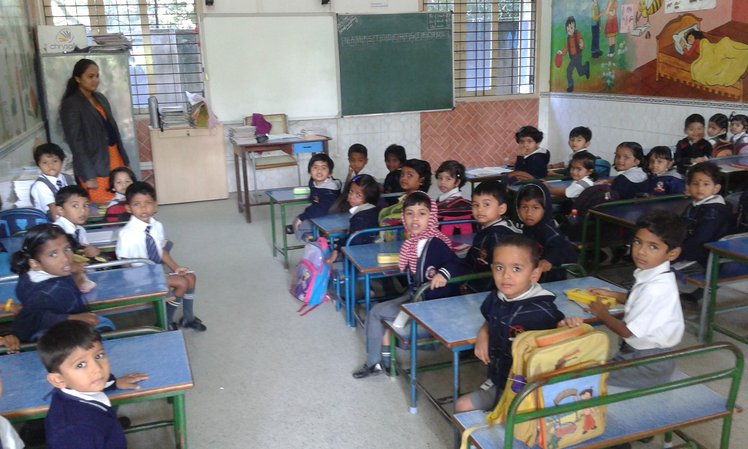Sheffali va in India | Giunti Scuola
