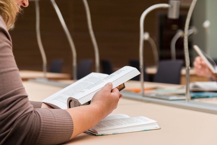 Spunti per la formazione: la bibliografia del numero 5 di "Nidi d'Infanzia" | Giunti Scuola Spunti per la formazione: la bibliografia del numero 5 di "Nidi d'Infanzia" | Giunti Scuola
