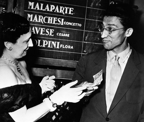 Torino - Laboratori "A spasso tra le Langhe e Torino con Cesare Pavese" | Giunti Scuola Torino - Laboratori "A spasso tra le Langhe e Torino con Cesare Pavese" | Giunti Scuola