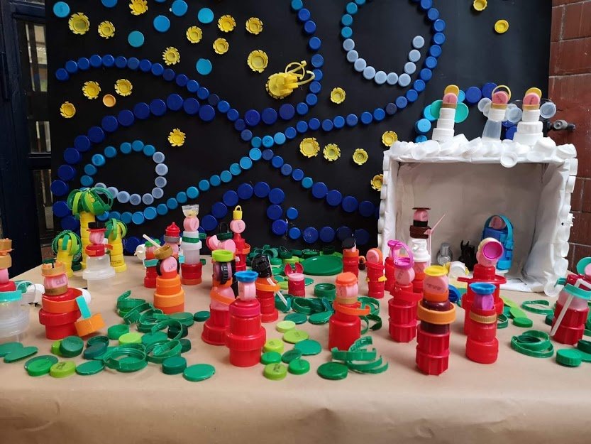 Presepi Con Materiale Di Riciclo Un presepe con materiali di riciclo | Giunti Scuola
