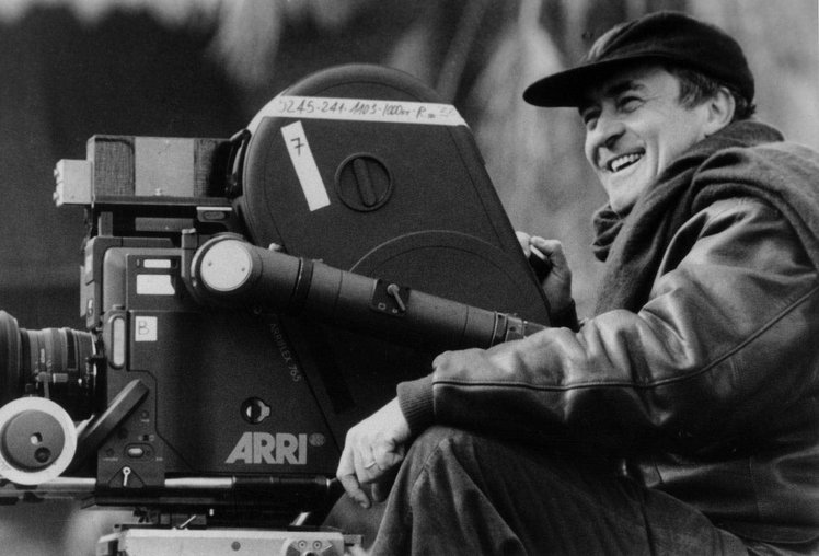 Una normale attività creativa - Un'idea di film | Giunti Scuola Una normale attività creativa - Un'idea di film | Giunti Scuola